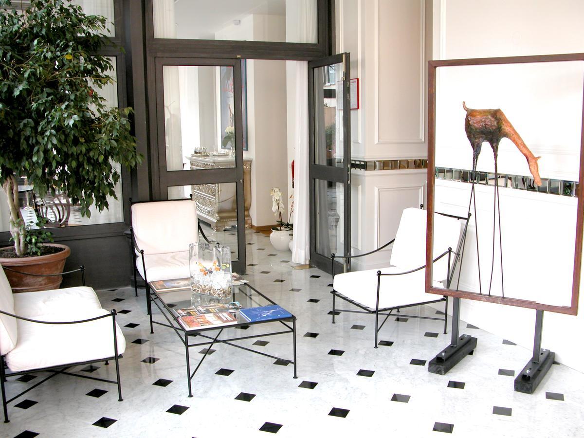 Grand Hôtel des Ambassadeurs Menton Exterior foto