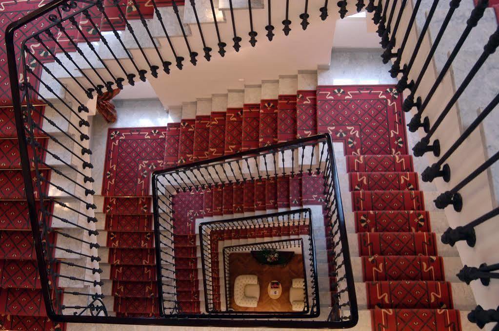Grand Hôtel des Ambassadeurs Menton Exterior foto